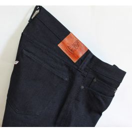 www.denimio.com